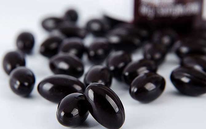 蜂膠的副作用有哪些?不但可能引起過敏,還可能導致重金屬中毒! 蜂膠