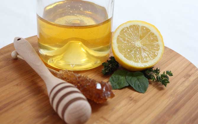 蜂蜜減肥法靠譜嗎?關鍵看食用量,適量喝能減肥,過量反而增肥! 蜂蜜