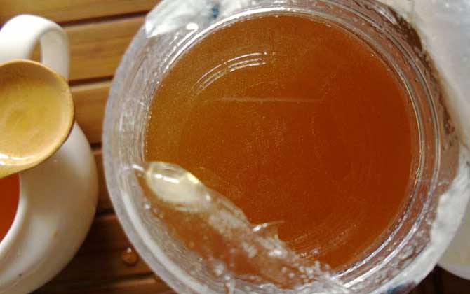 黨參蜂蜜的功效與作用及食用方法 黨參蜂蜜