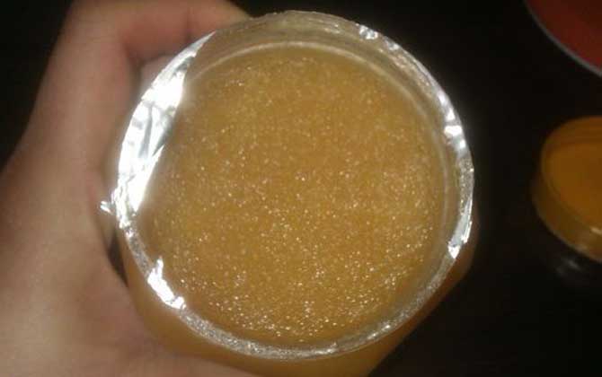 香蕉蜂蜜面膜的功效及簡(jiǎn)單做法 香蕉蜂蜜面膜