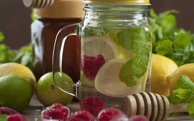 蜂蜜減肥的正確吃法及最佳時間 蜂蜜