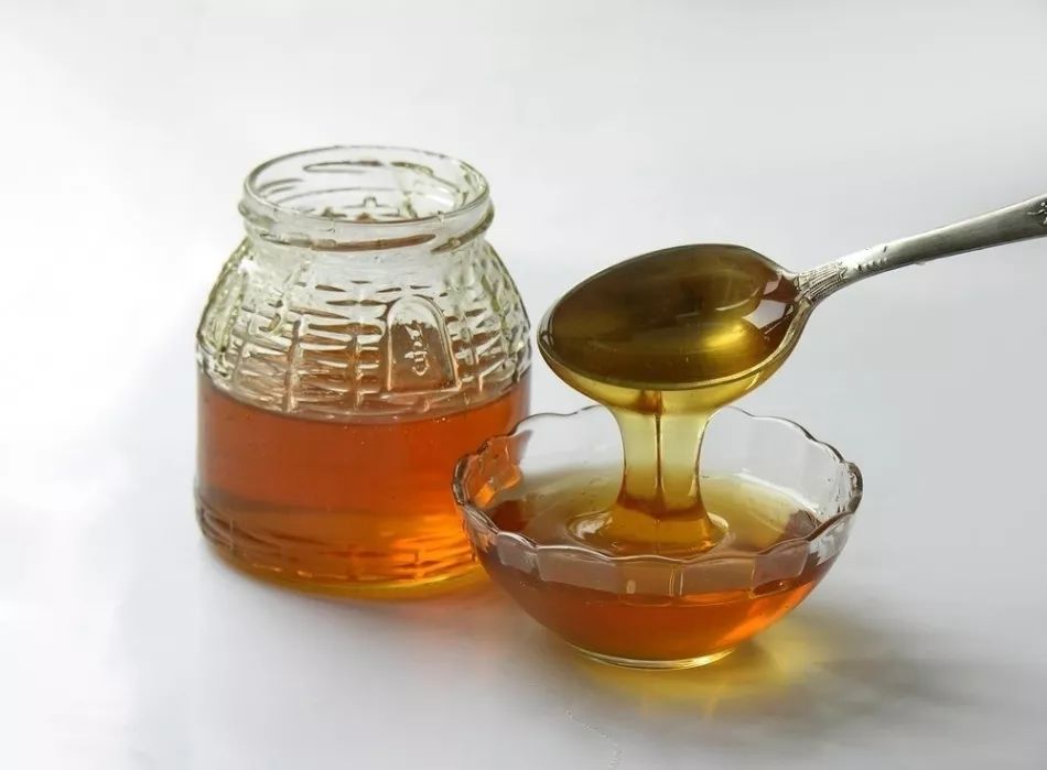 新收的蜜蜂要喂糖幾天(新手蜜蜂要喂幾天糖水) 新收的蜜蜂要喂糖幾天(新手蜜蜂要喂幾天糖水)