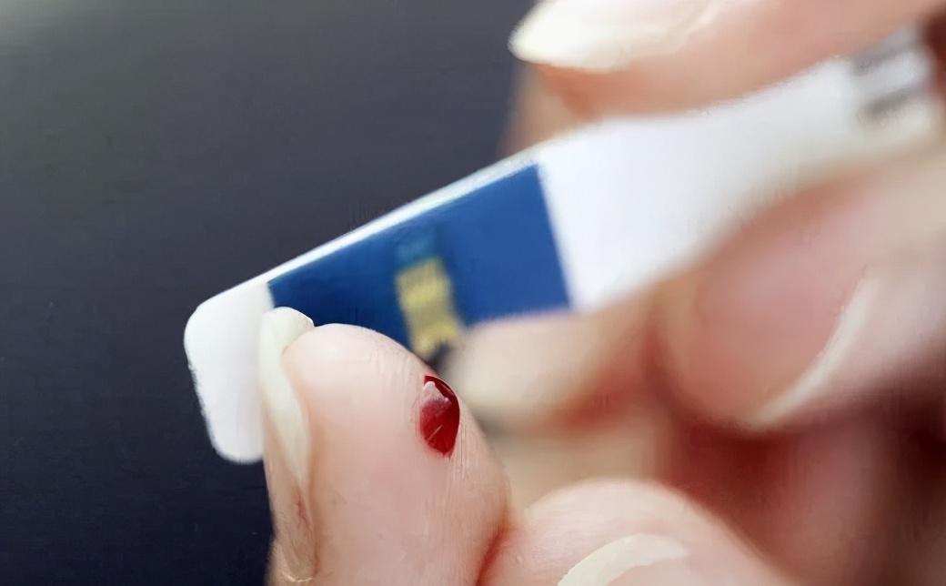 吃蜂蜜會(huì)引起血糖高嗎(關(guān)于蜂蜜的幾個(gè)“謠言”) 吃蜂蜜會(huì)引起血糖高嗎(關(guān)于蜂蜜的幾個(gè)“謠言”)