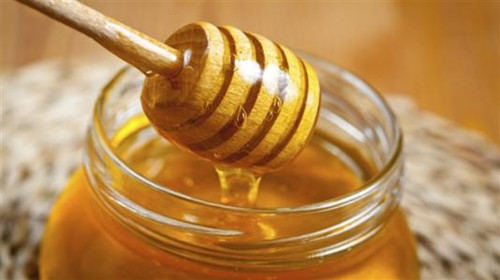 雙色蜂王的優點缺點(雙色蜂王和阿壩蜂王哪個好) 雙色蜂王的優點缺點(雙色蜂王和阿壩蜂王哪個好)