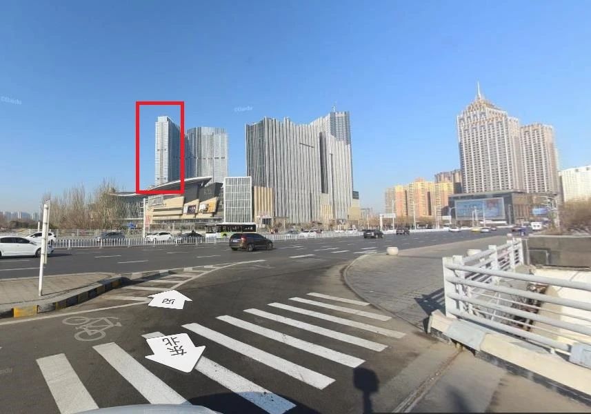 沈陽K11大廈天空突現階梯光柱，終于找到實景了，它原來真實存在