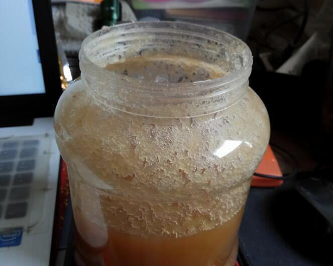 正常蜂蜜有沒有保質期限?(保質期過了能吃嗎) 正常蜂蜜有沒有保質期限?(保質期過了能吃嗎)