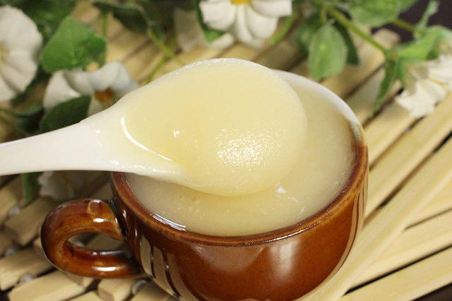 什么是椴樹蜜(椴樹蜜的特點(diǎn)) 什么是椴樹蜜(椴樹蜜的特點(diǎn))