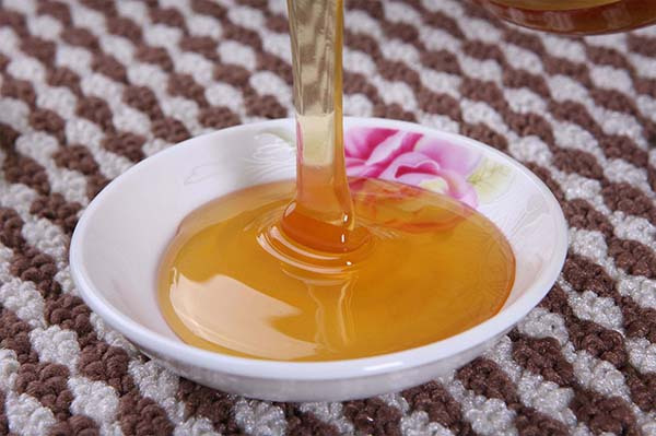 如何判斷蜂蜜是否壞了(蜂蜜過期變質的分辨方法) 如何判斷蜂蜜是否壞了(蜂蜜過期變質的分辨方法)