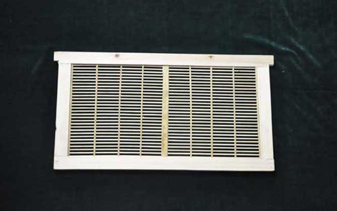 做蜂箱需要什么工具呢(養(yǎng)蜂需要哪些工具) 做蜂箱需要什么工具呢(養(yǎng)蜂需要哪些工具)