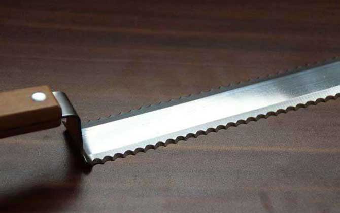 蜜蜂工具批發(fā)價(jià)格表（養(yǎng)蜂工具大全及參考價(jià)格）