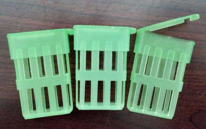 蜜蜂工具批發(fā)價(jià)格表（養(yǎng)蜂工具大全及參考價(jià)格）