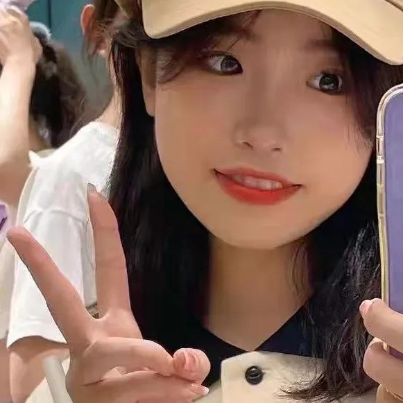 高中同班，大學同寢，緣分啊