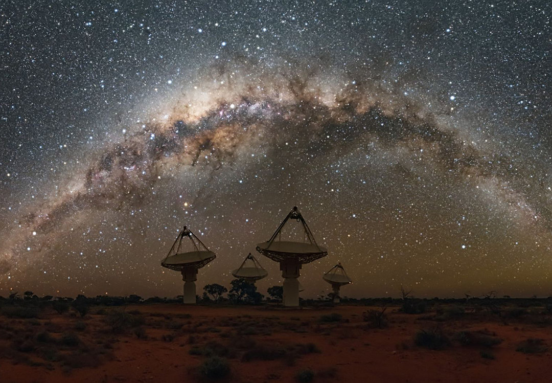 銀河系中心傳來神秘信號,一年重復13次,會是外星文明嗎(銀河系有外星生命嗎) 銀河系中心傳來神秘信號,一年重復13次,天文學家:不是已知天體