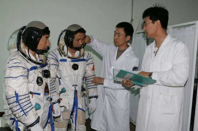 航天員太空返程后也需隔離 航天員返回后要隔離14天,太空也有病毒嗎?航天員醫(yī)學(xué)隔離為哪般