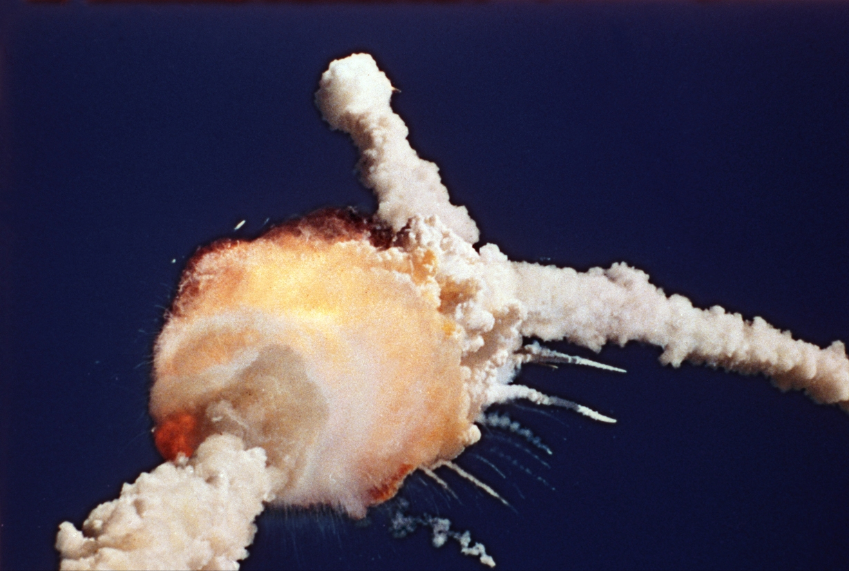 升空73秒后爆炸,7名宇航員化為灰燼,挑戰者號事故有多可怕? 升空73秒后爆炸,7名宇航員化為灰燼,挑戰者號事故有多可怕?