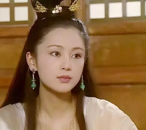 十個(gè)嫦娥造型變化史，論哪個(gè)最合你心意