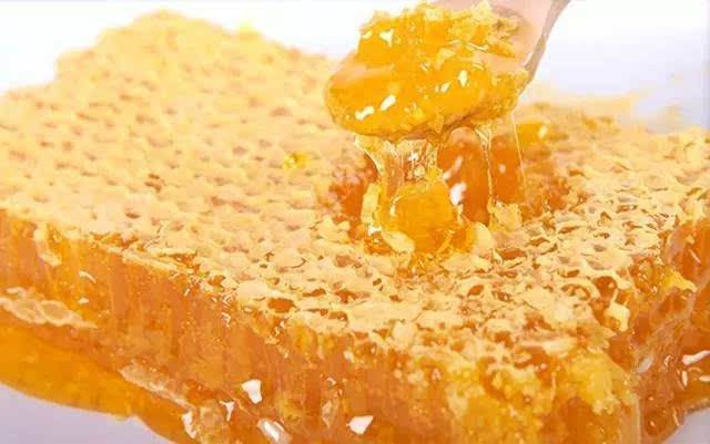 蜜蜂蠟的功效與作用 蜜蜂蠟的功效與作用
