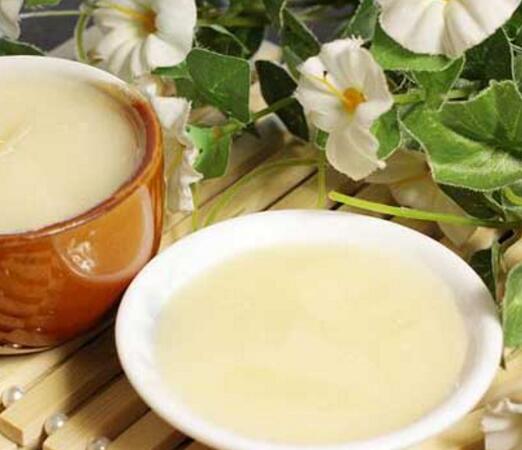 天山雪蜜和椴樹蜜哪個(gè)好(天山雪蜜和椴樹蜜的區(qū)別) 天山雪蜜和椴樹蜜哪個(gè)好(天山雪蜜和椴樹蜜的區(qū)別)