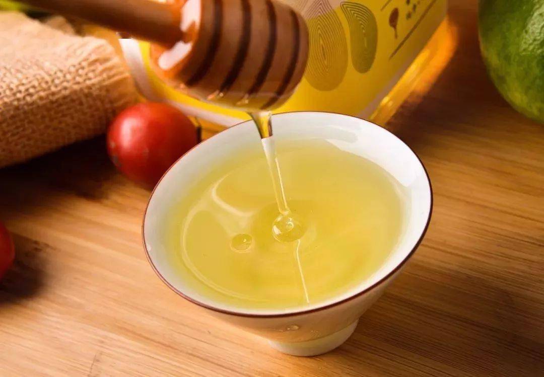 蜂蜜有什么功效和禁忌(蜂蜜有什么好處) 蜂蜜有什么功效和禁忌(蜂蜜有什么好處)