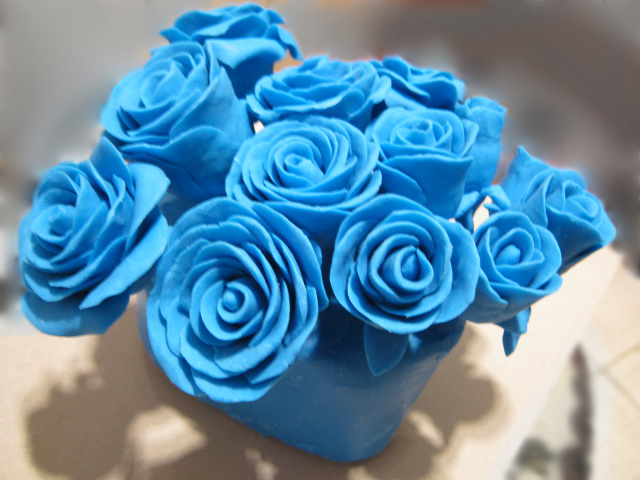 藍(lán)玫瑰的含義是什么意思(藍(lán)玫瑰的花語和象征) 藍(lán)玫瑰的含義是什么意思(藍(lán)玫瑰的花語和象征)