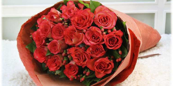 16朵玫瑰代表什么意思（16朵玫瑰的花語(yǔ)及寓意）