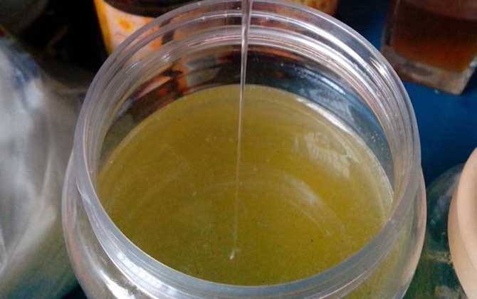 假蜂蜜會(huì)結(jié)晶嗎？結(jié)晶和蜂蜜真假無(wú)關(guān)，假蜂蜜也有可能會(huì)結(jié)晶！