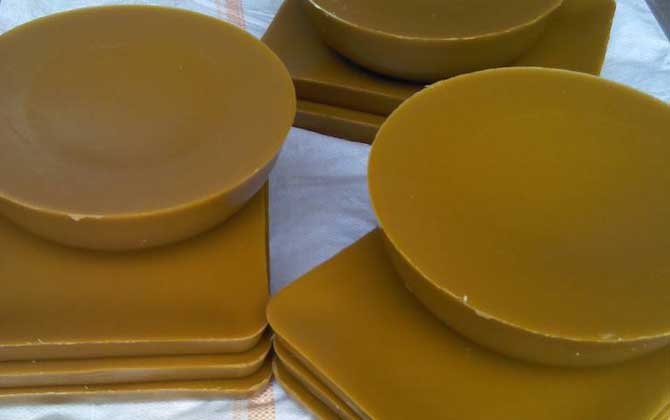 蜂蠟的危害有哪些？不但容易消化不良，還可能引發過敏反應！