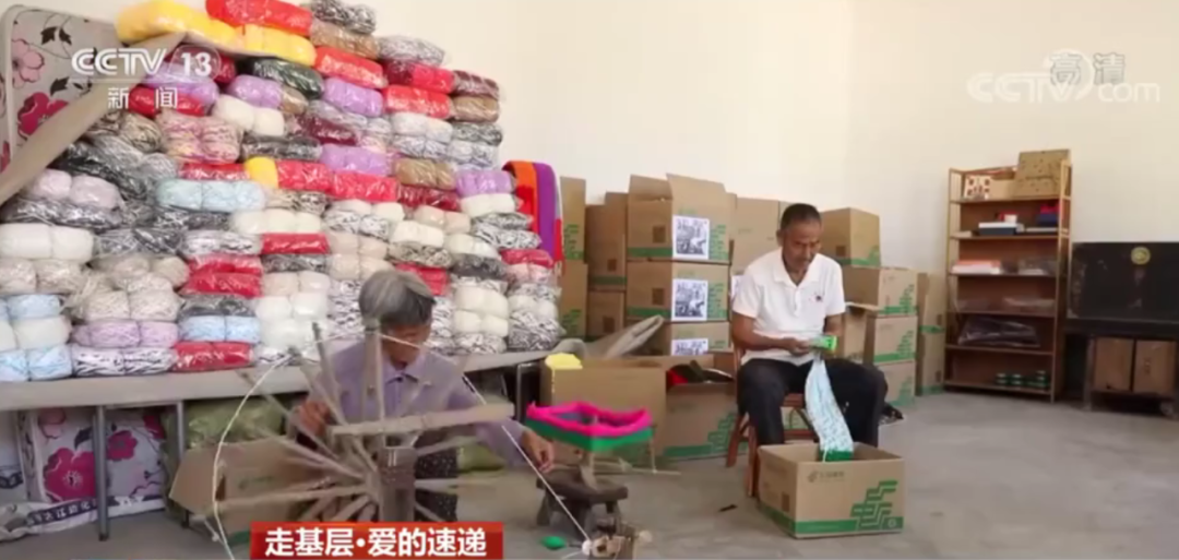 八旬老人寄出數萬條圍巾，收貨地幾乎覆蓋所有邊關